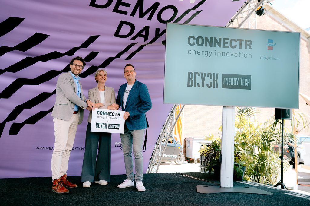 Partnerschaft BRYCK und Connectr beschlossen